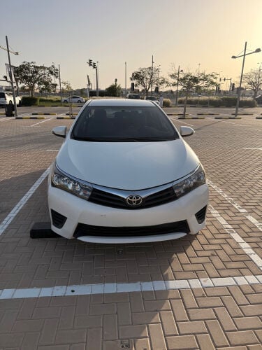 ‏Toyota corolla 