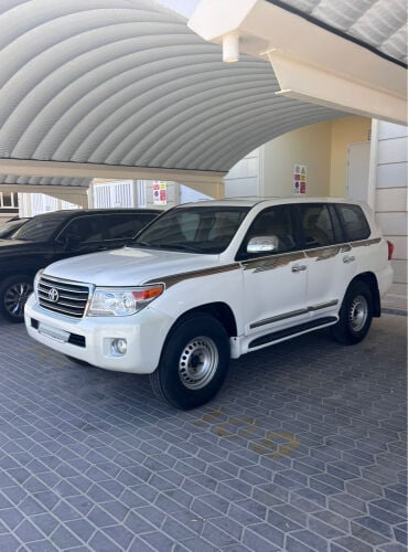 gxr v8 2013