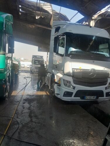 شركه المجيدي للبيع الشاحنات