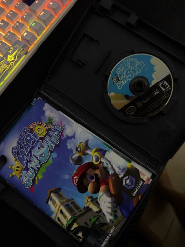 Retro Mario sunshine gamecube 