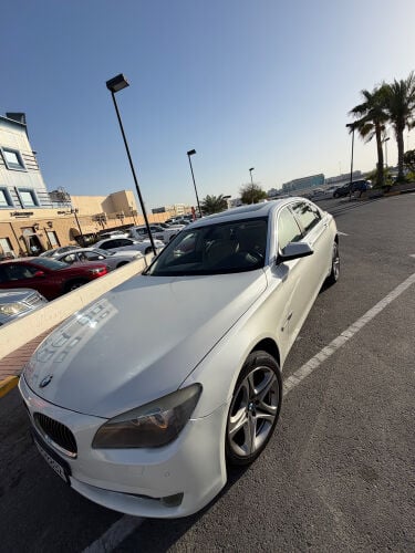 BMW 730LI