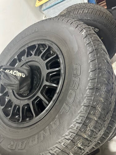 للبيع رنقات بلاك رينو من سنشري 