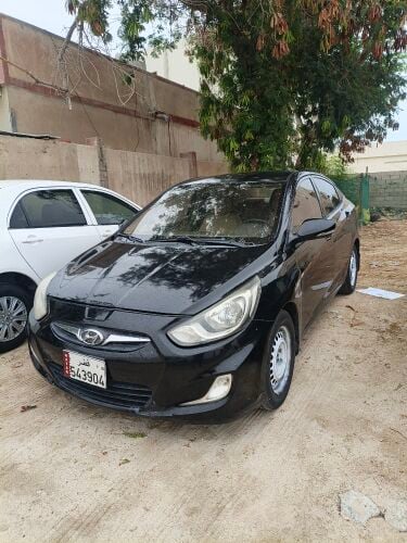 Accent Hyundai 2013