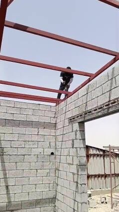 مقاولات البناء والصيانة