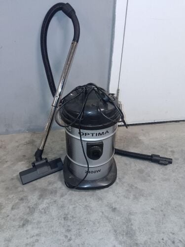 Optima 2400W Drum Vacuum Cleaner