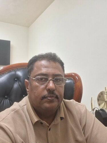 Sudanese PRO with 25 years of exper