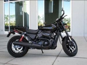 HARLEY DAVIDSON STREET ROD 750