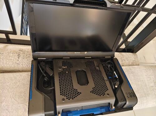 Ps4 and monitor portable