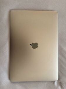 Selling MacBook Pro 15 Touch Bar
