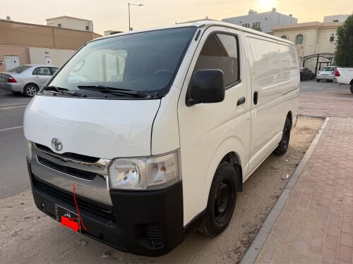 Toyota hiace 2014 van sale