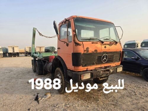 modal 1988 mercedes Benz LB