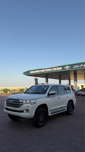 للبيع