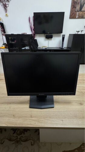 Lenovo monitor 16 inch screen 