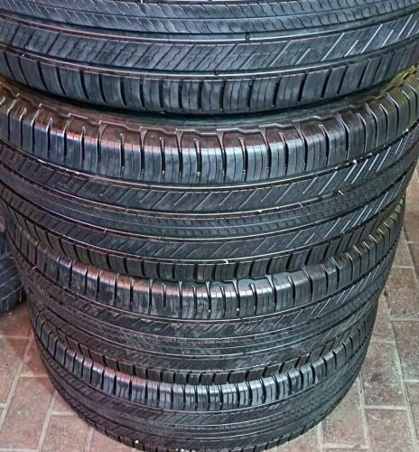 285/65/17" Michiline tire