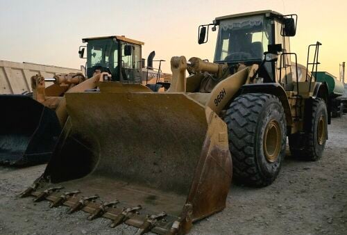CAT 2011 USA 966H