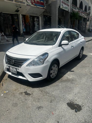 Nissan sunny