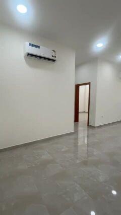For rent new flats in Aziziya