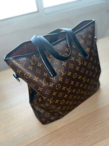 Louis Vuitton Davis Tote