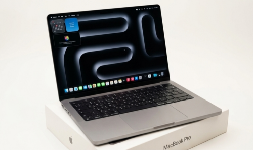 M3 MacBook Pro - 512GB - With Box