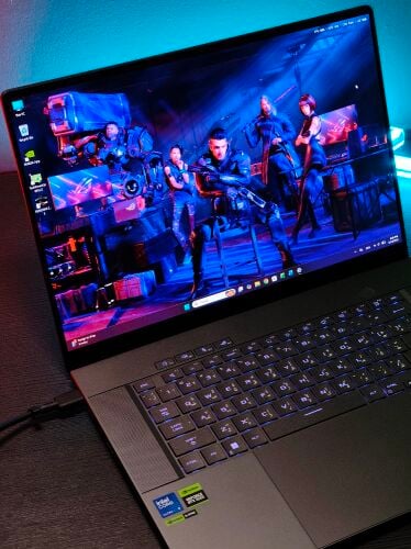 ultra 9 ASUS ZEPHRUS G16 4070