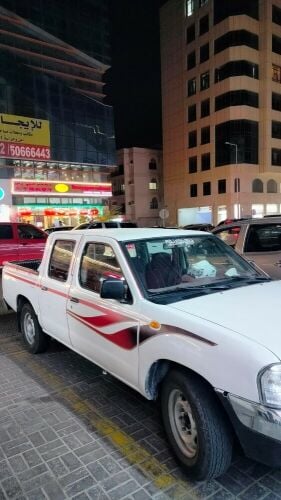 Nissan pickup