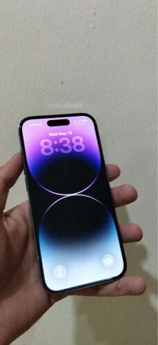 iphone 14 pro perfect condition