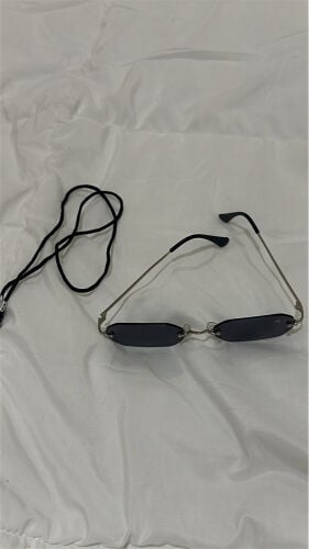 نظارة شمسية (رقم التواصل 52002900