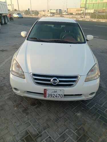 Nissan altima