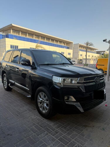 2 Landcruiser for swap