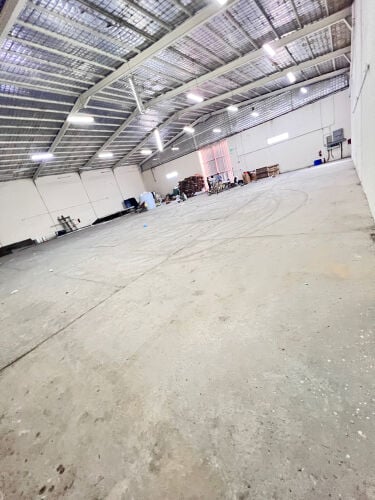 Warehouse for rent, 800 sq m