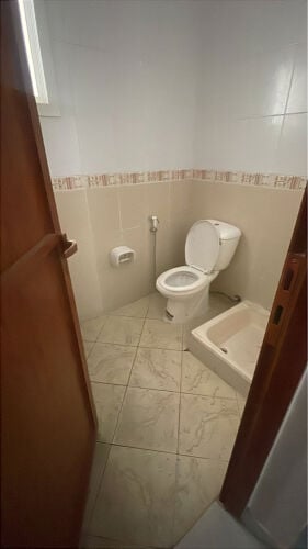 flat for rent 4000  