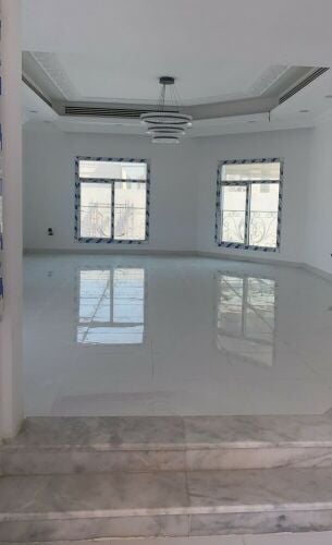 professional tile fixer and floor