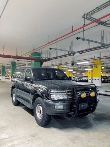 Land Cruiser vxr manual