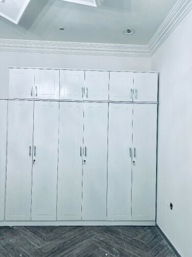 جميع قطع الأثاث المتوفرة، سواء كا