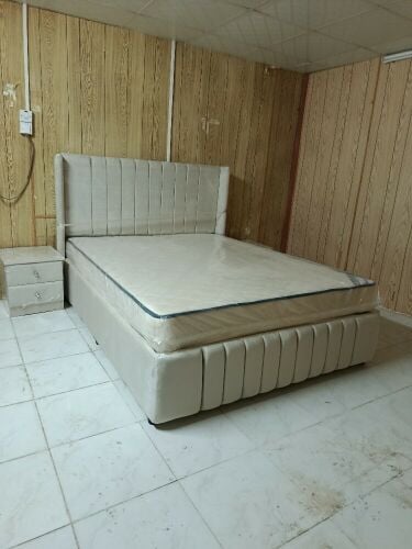 مرتبة سرير صندوقي مزدوج