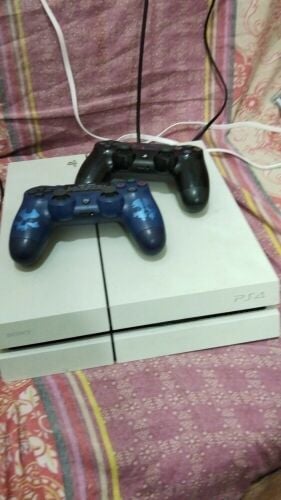 PS4 FOR SALE