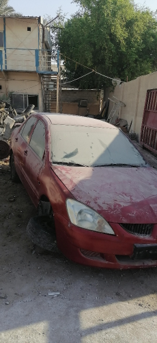 لانسر قطع غيار