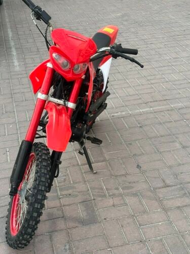 Dirt bike