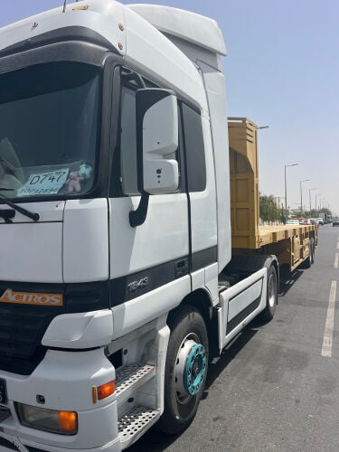 Head model 1999 and trailer 2016