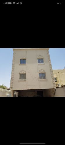 عماره سكنيه97متر مؤجره بسوق غزه