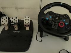 Logitech G29 steering wheel + shift