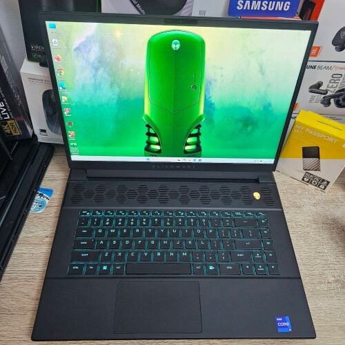 gaming laptop