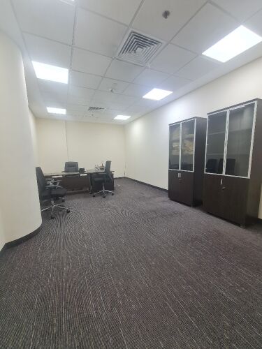 مكاتب بزنس سنتر للإيجار