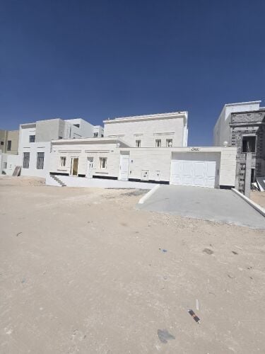 للبيع فيلا جديده في الناصرية
