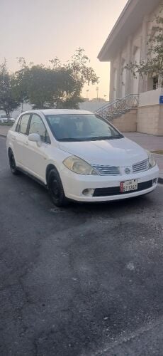 Nissan Tiida 2008