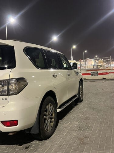 نيسان
