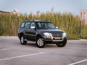 Mitsubishi Pajero GLS