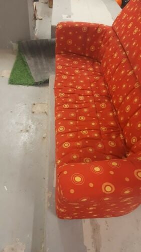 3 seater 6 pic - 1 seater -4 pic
