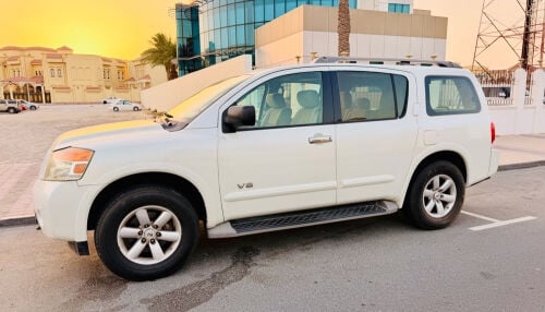 Nissan Armada SE 2013 family used