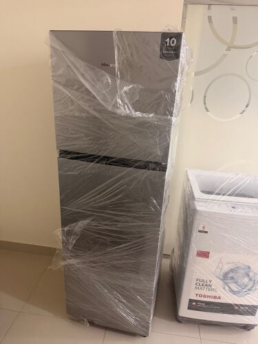 HISENSE REFRIGERATOR 